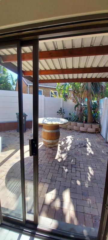 To Let 2 Bedroom Property for Rent in Vredekloof East Western Cape